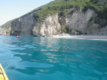 plage typique, île de Corfou
