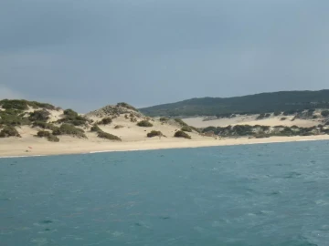 Sardaigne, dunes de Piscinas, vue de kayak de mer