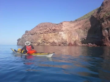 Tour des îles éoliennes
