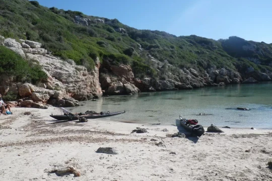 cala Biniparratx, Minorque